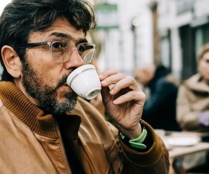 Ile kosztuje kawa we Włoszech? Ceny espresso w miastach i trendy